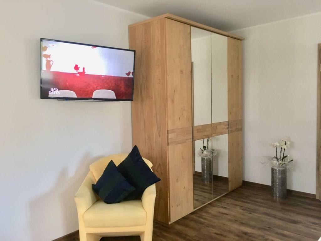 Ferienwohnung Zum Dorfwirt Riedenburg Dış mekan fotoğraf