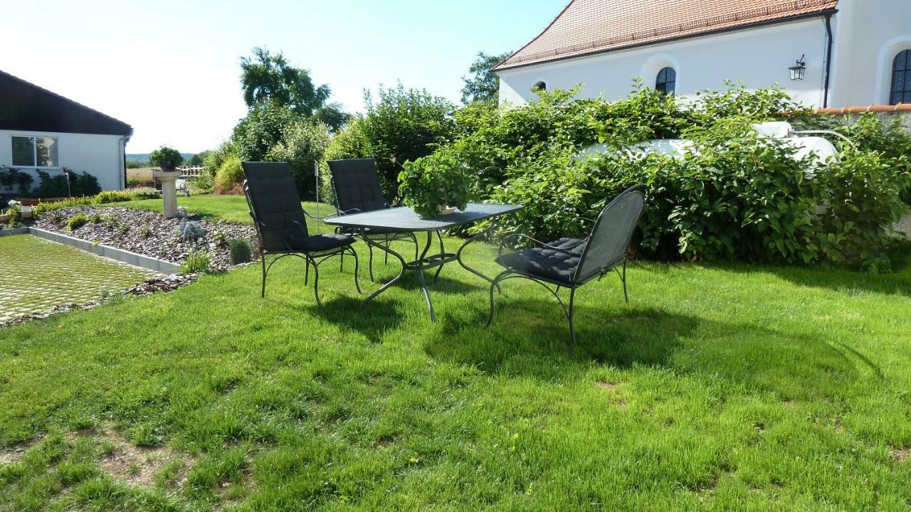 Ferienwohnung Zum Dorfwirt Riedenburg Dış mekan fotoğraf